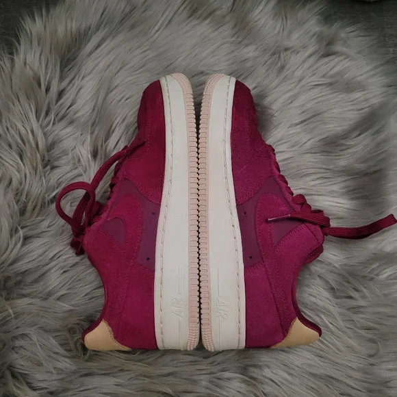 Nike Air Force 1 Premium 'True Berry' 896185-602 Women's size 6 - Picture 8 of 13